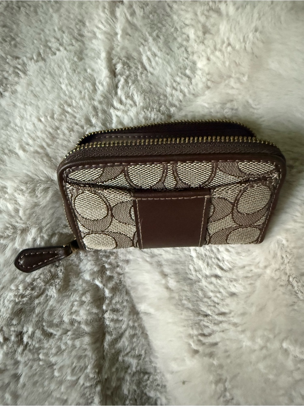 Coach Essential Small Zip Around Card Case In Signature Jacquard - Picture 2 of 7